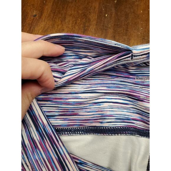 Women's Gap Fit Colorful Striped Athletic Cropped Leggings | Size Small - Picture 4 of 9